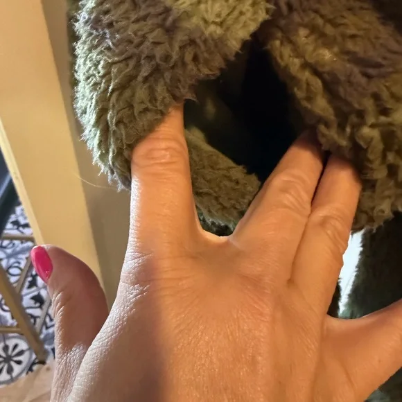 Z Supply Sherpa Camo Fleece Pile Teddy Jacket. size Small! - Picture 4 of 5